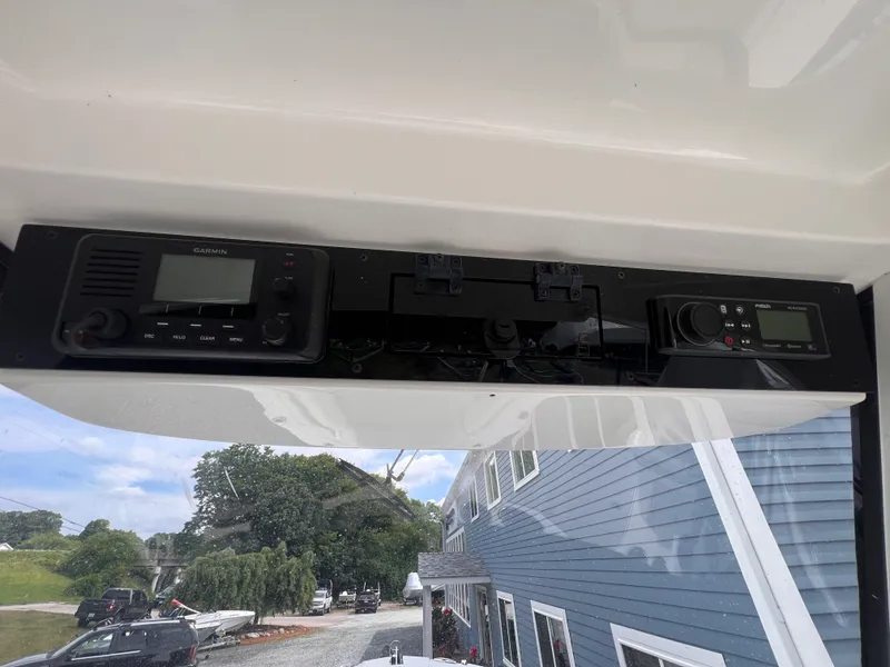 Slide: The Image of EdgeWater 262 CC 2021 - 24