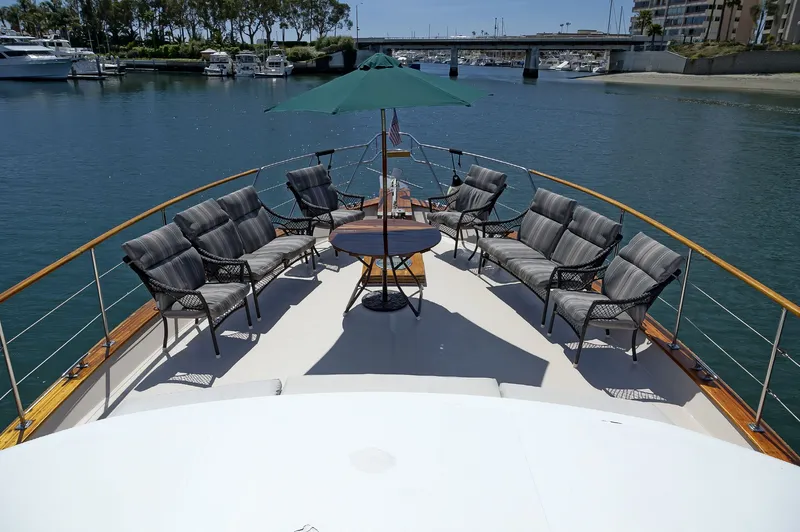 Slide: The Image of Foredeck Set Up for Entertaining - 15