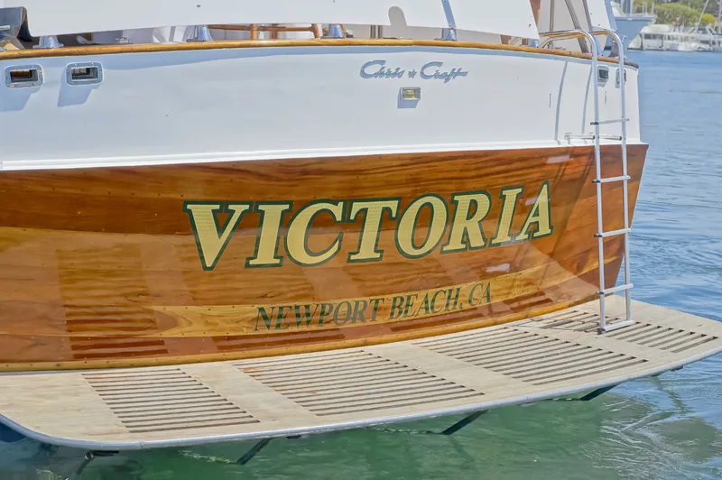 Slide: The Image of Transom - 20