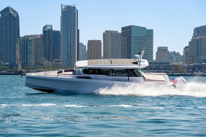 Slide: The Image of Axopar 45 XC Cross Cabin 2026 - 12