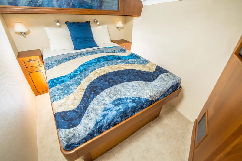 Slide: The Image of Pacifica Custom 54 Sportfisher 1982 - 23