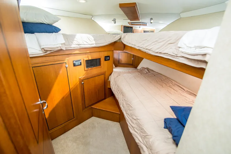 Slide: The Image of Pacifica Custom 54 Sportfisher 1982 - 28