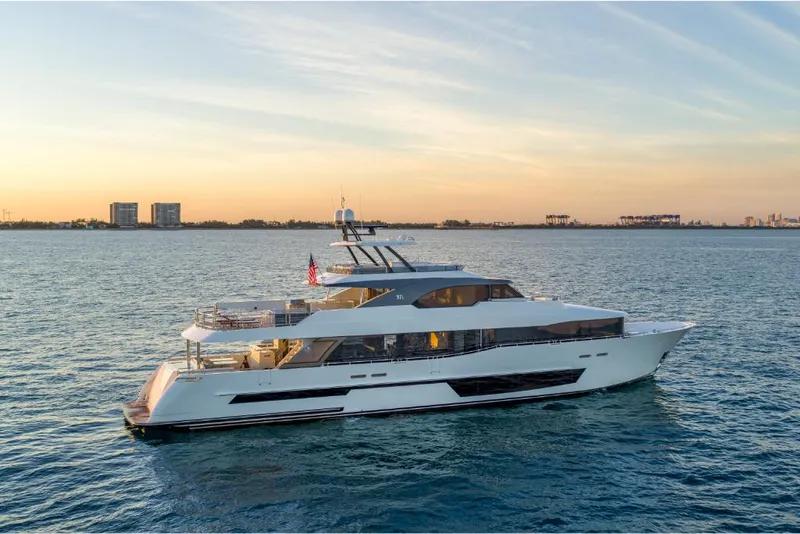 Slide: The Image of Ocean Alexander 37L 2023 - 114