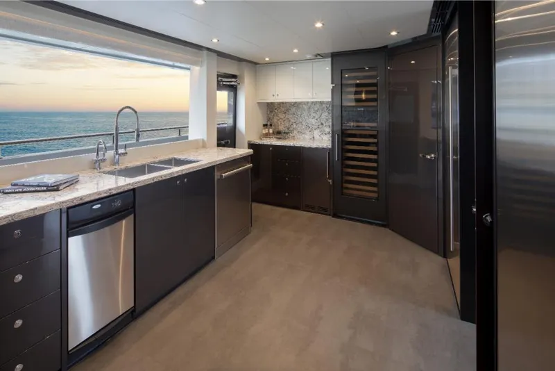 Slide: The Image of Ocean Alexander 37L 2023 - 153