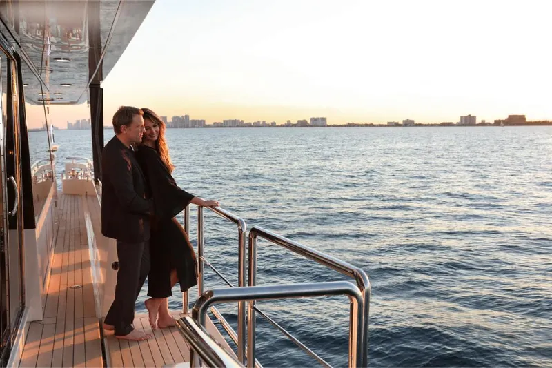 Slide: The Image of Ocean Alexander 37L 2023 - 70