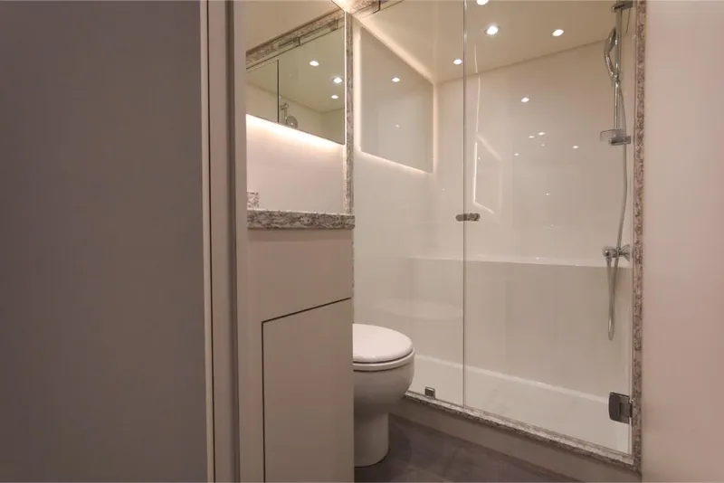 Slide: The Image of Ocean Alexander 37L 2023 - 78