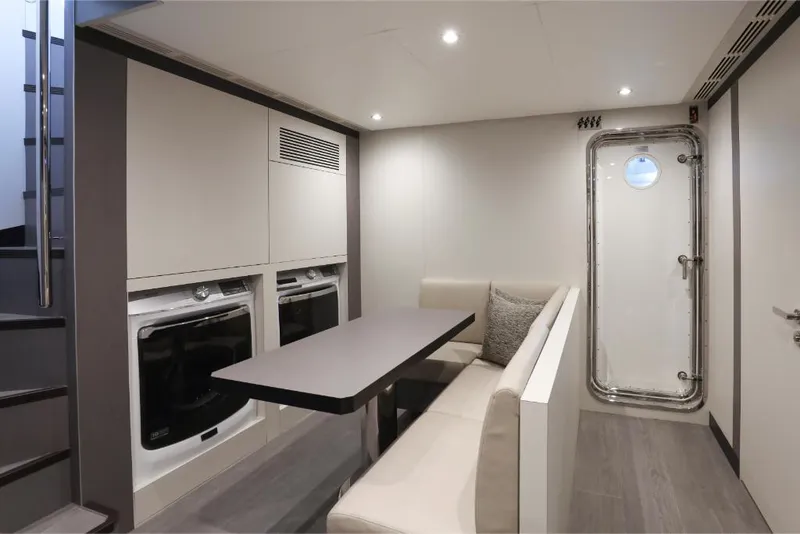 Slide: The Image of Ocean Alexander 37L 2023 - 83