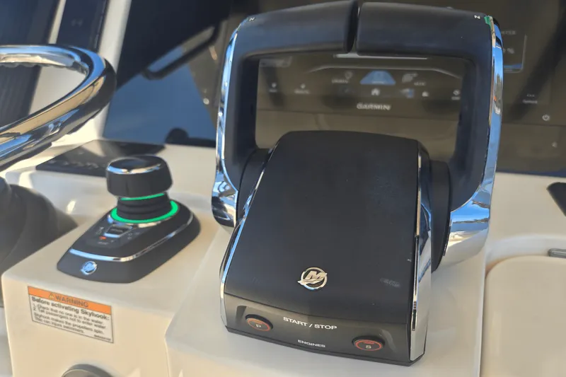 Slide: The Image of Scout 288 LXF 2026 - 23