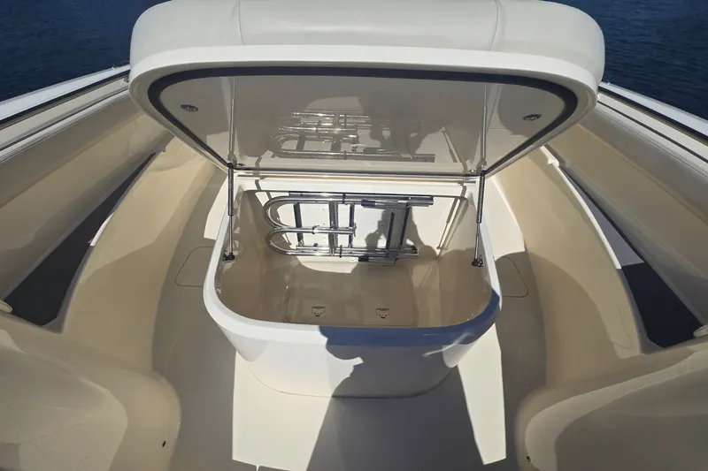 Slide: The Image of Scout 288 LXF 2026 - 33