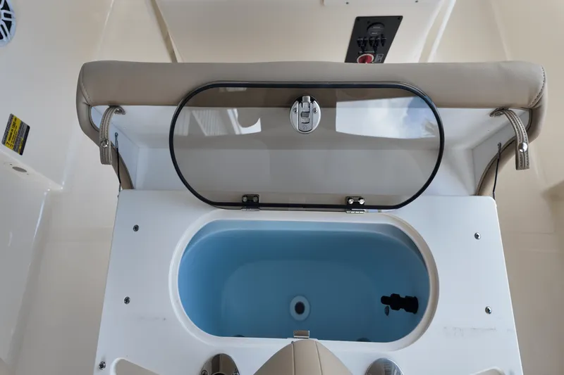 Slide: The Image of Scout 195 Sportfish 2026 - 11
