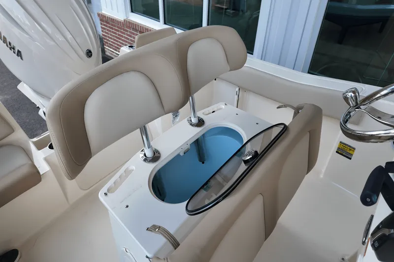 Slide: The Image of Scout 195 Sportfish 2026 - 10