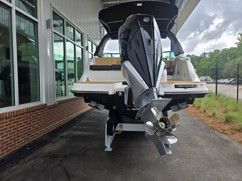 Slide: The Image of Sea Ray SDX 230 Outboard 2026 - 3
