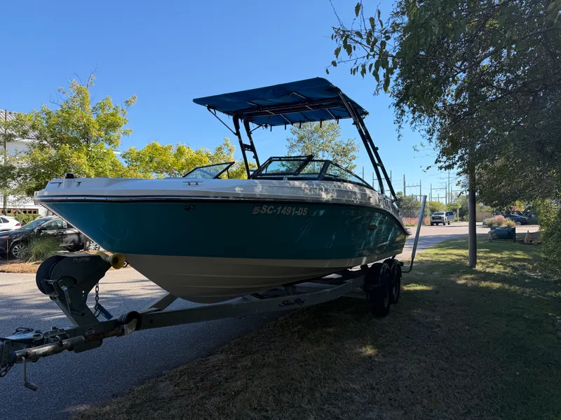 Slide: The Image of Sea Ray 23 SPX 2022 - 2