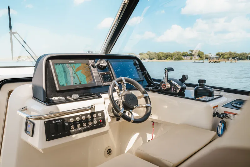 Slide: The Image of Aquila 36 SPORT 2023 - 11