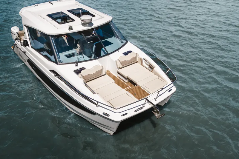 Slide: The Image of Aquila 36 SPORT 2023 - 7