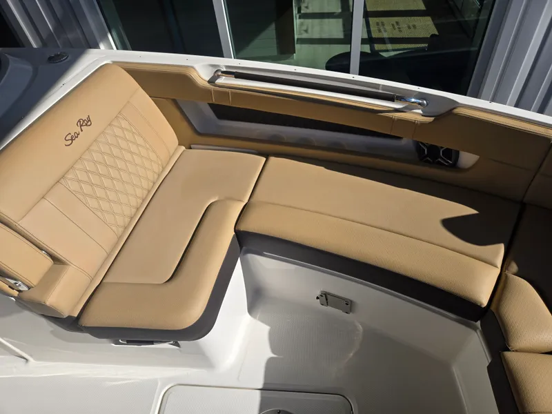 Slide: The Image of Sea Ray SLX 310 Outboard 2026 - 22