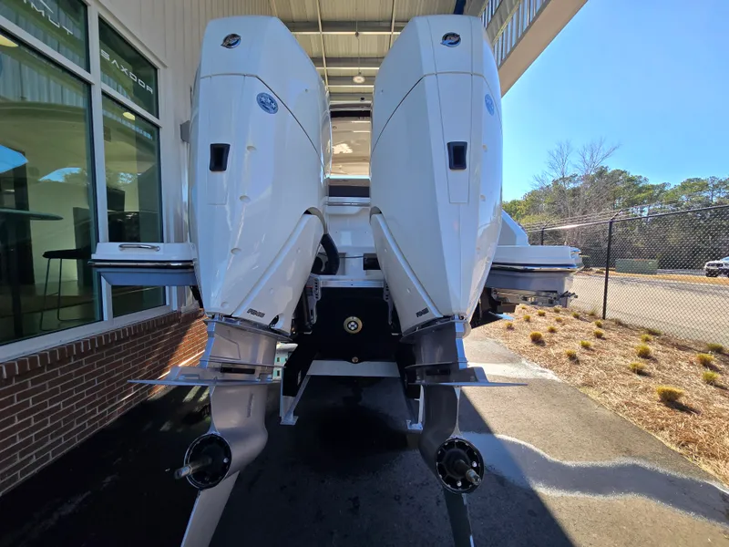 Slide: The Image of Sea Ray SLX 310 Outboard 2026 - 2