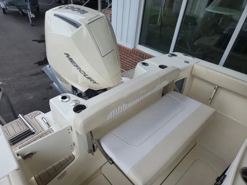 Slide: The Image of Scout 220 XSF 2026 - 3