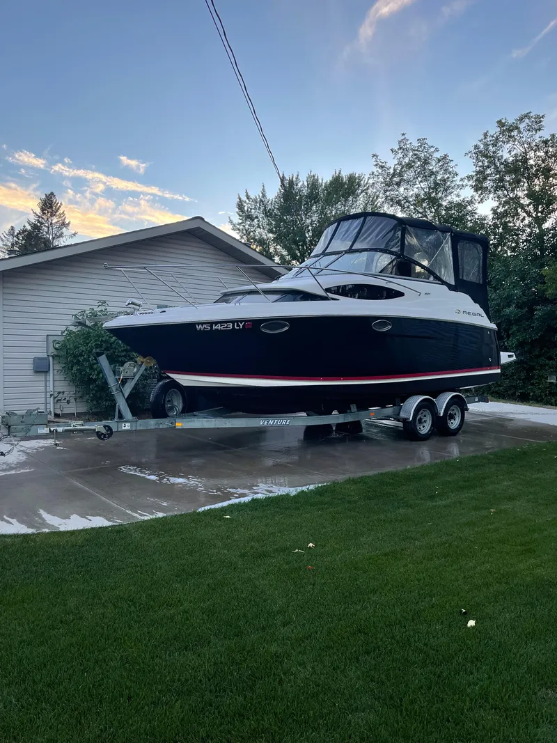 Slide: The Image of Regal 2565 Window Express 2006 - 22