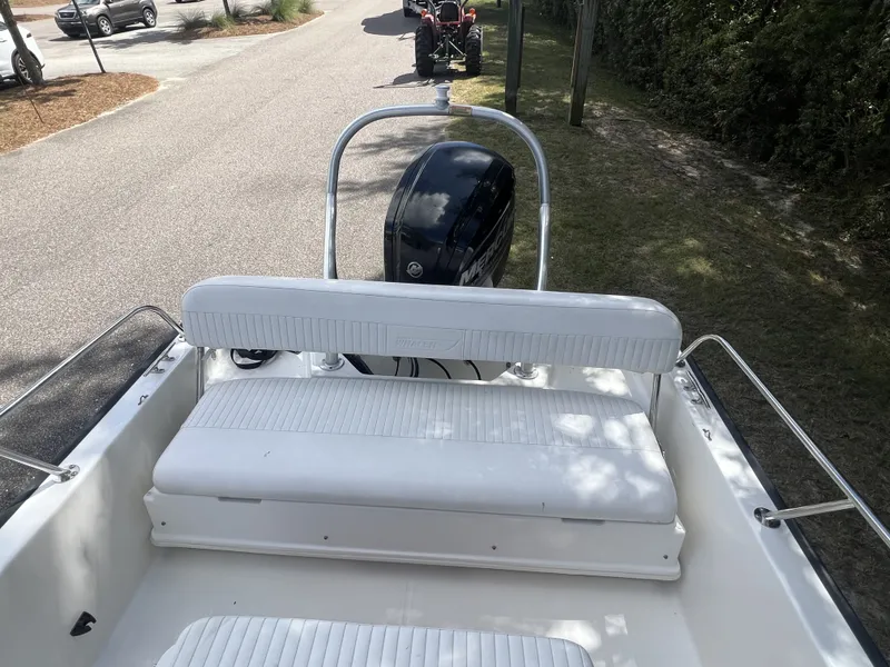 Slide: The Image of Boston Whaler 170 MONTAUK 2016 - 4