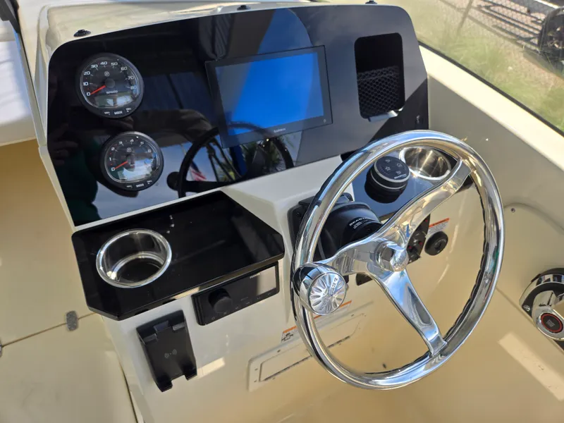 Slide: The Image of Scout 220 Dorado 2027 - 12