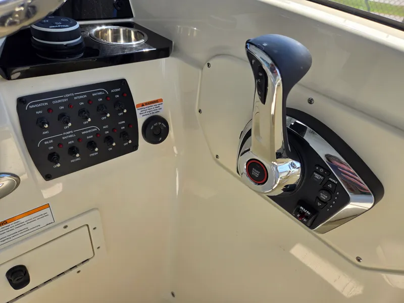 Slide: The Image of Scout 220 Dorado 2027 - 11