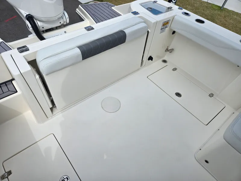 Slide: The Image of Cobia 240 DUAL CONSOLE 2023 - 10