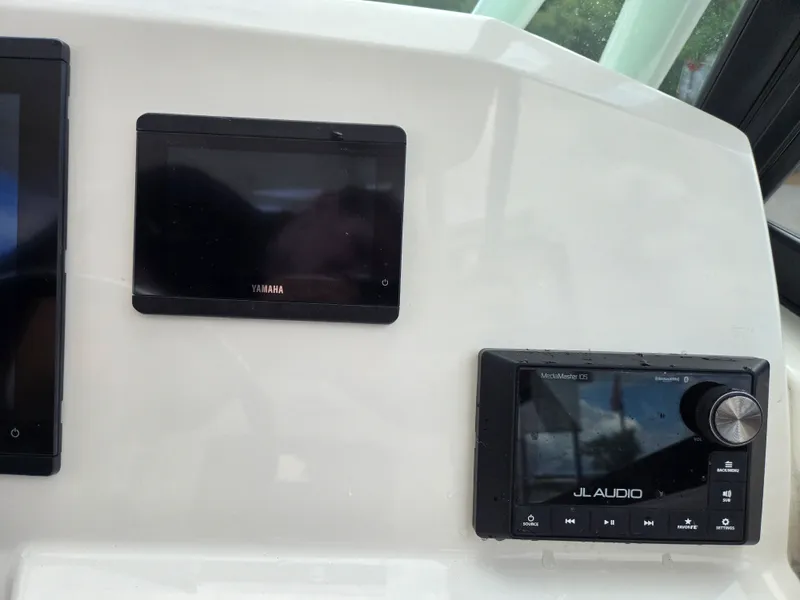 Slide: The Image of Cobia 240 DUAL CONSOLE 2023 - 19