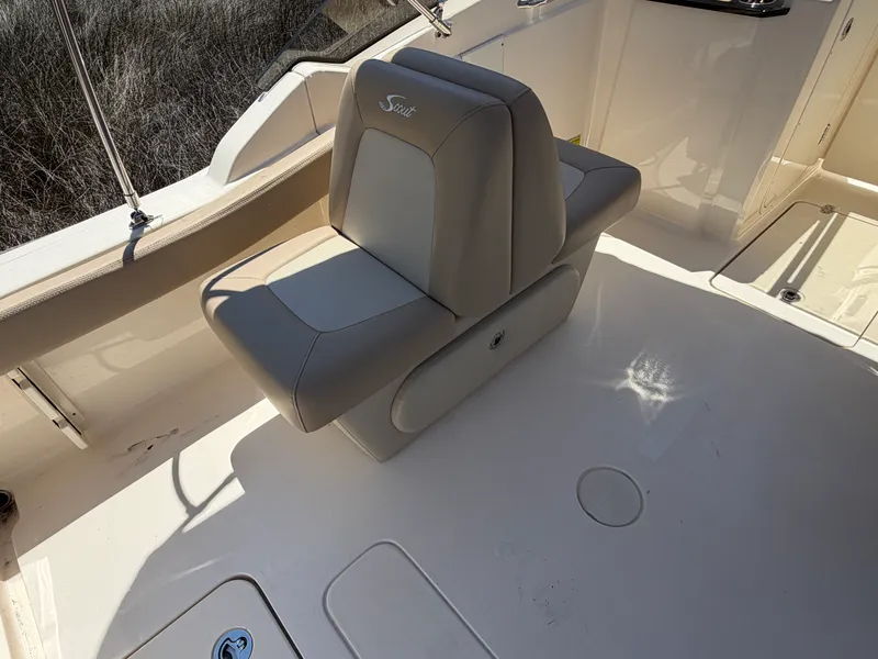 Slide: The Image of Scout 215 DORADO 2024 - 7