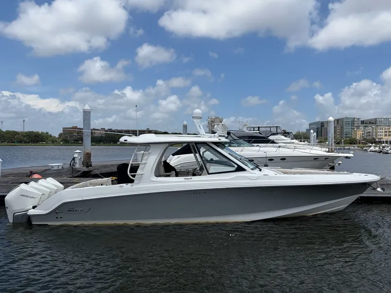Slide: The Image of Boston Whaler 380 Realm 2022 - 59