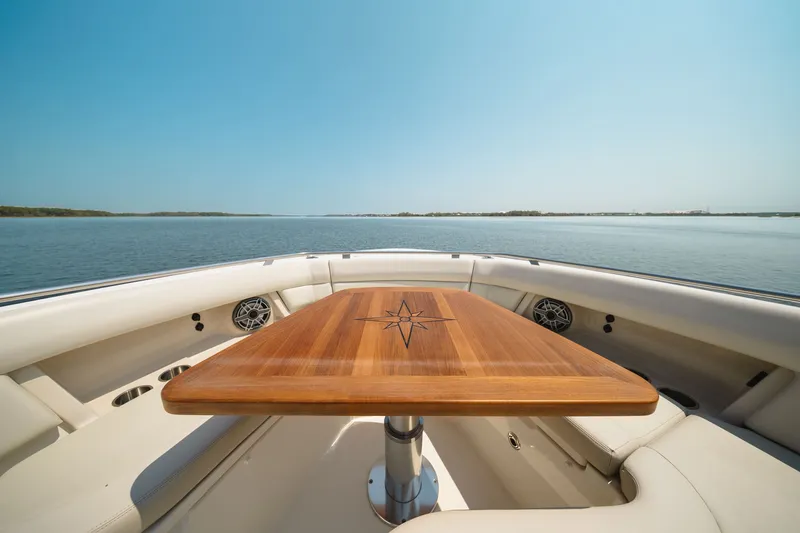 Slide: The Image of Boston Whaler 380 Realm 2022 - 21