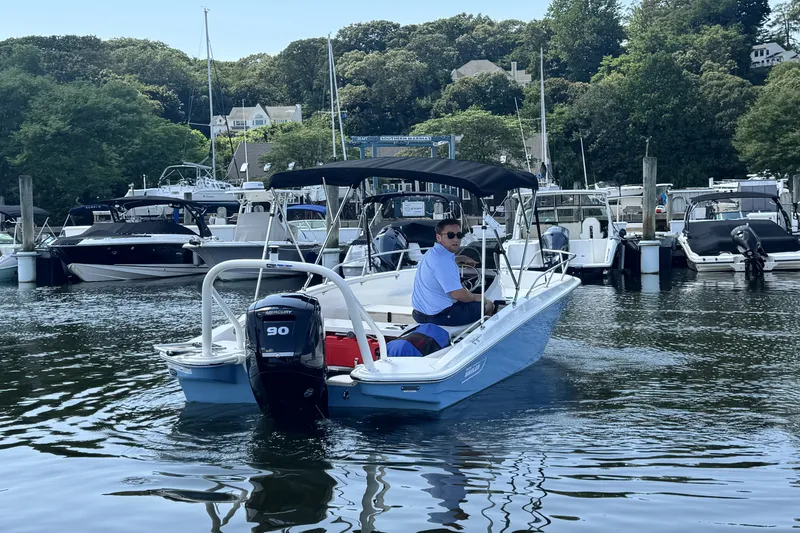 Slide: The Image of Boston Whaler 160 Super Sport 2027 - 4