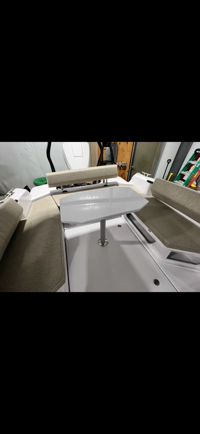 Slide: The Image of Axopar 22 T TOP 2024 - 5