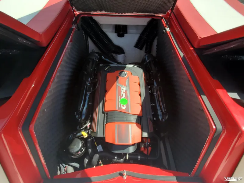 Slide: The Image of 2022 Heyday WT-2DC boat engine compartment with red and black detailing. - 19