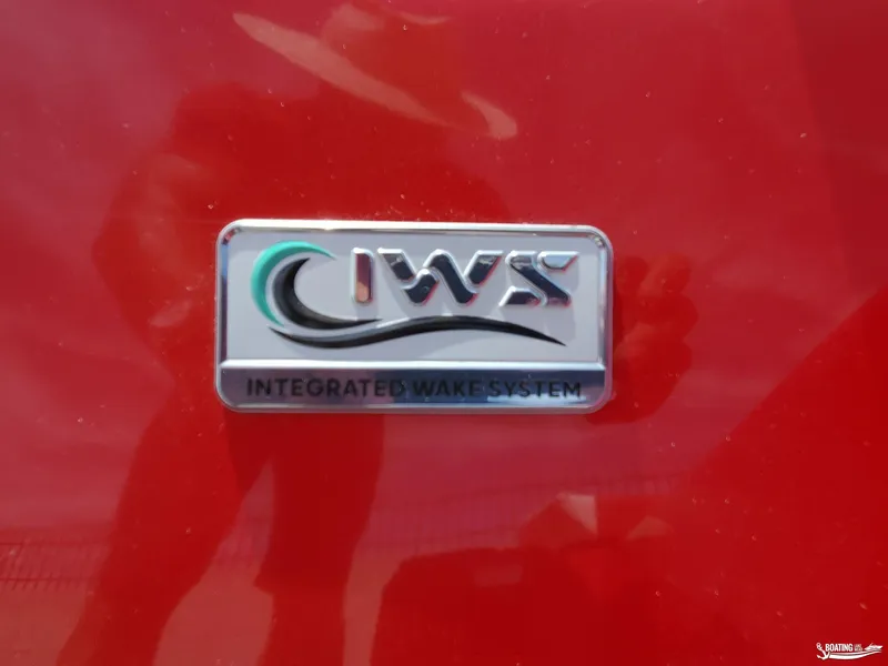 Slide: The Image of Heyday WT-2DC 2022 Integrated Wake System badge on red surface. - 20