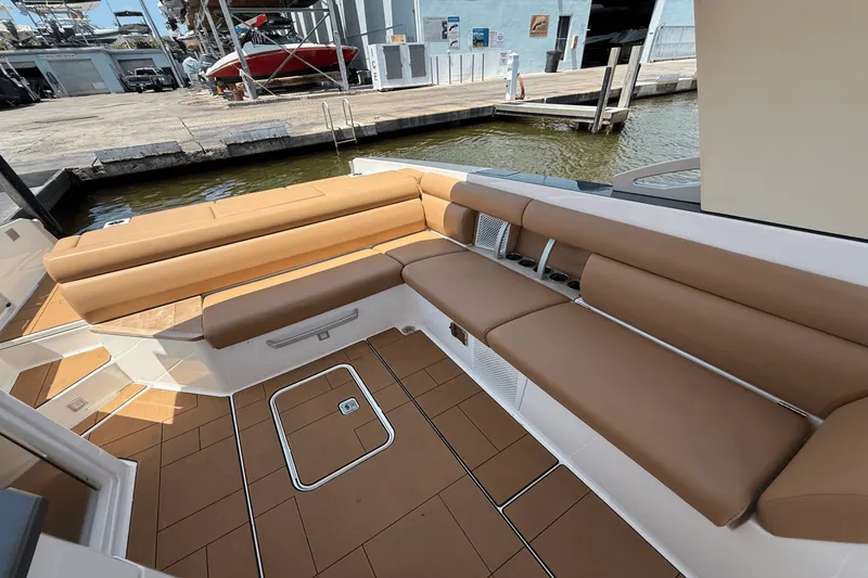 Slide: The Image of Aviara AV 32 2022 - 19