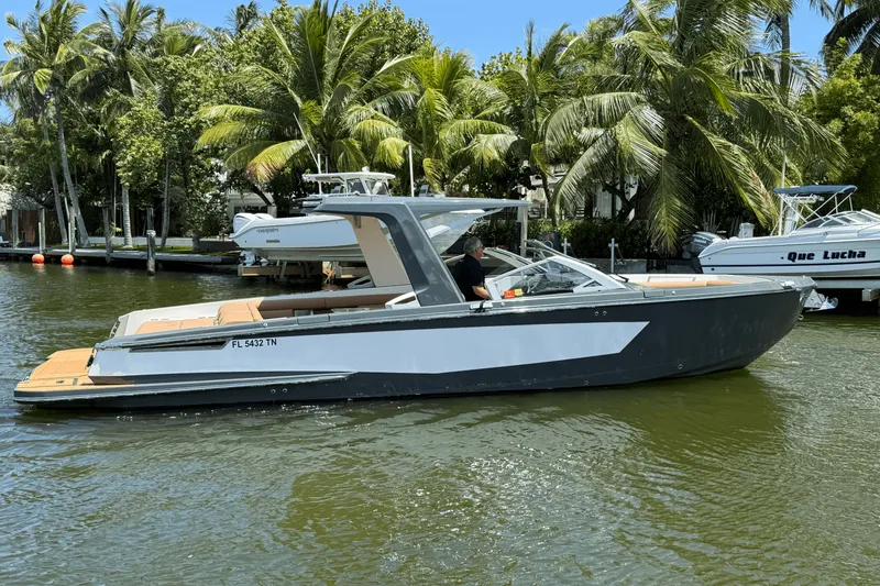 Slide: The Image of Aviara AV 32 2022 - 2