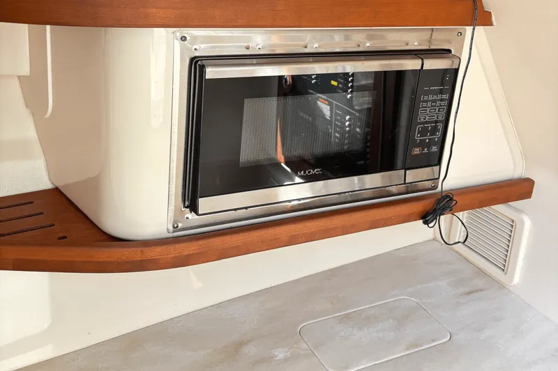 Slide: The Image of Grady-White FREEDOM 375 2020 - 27