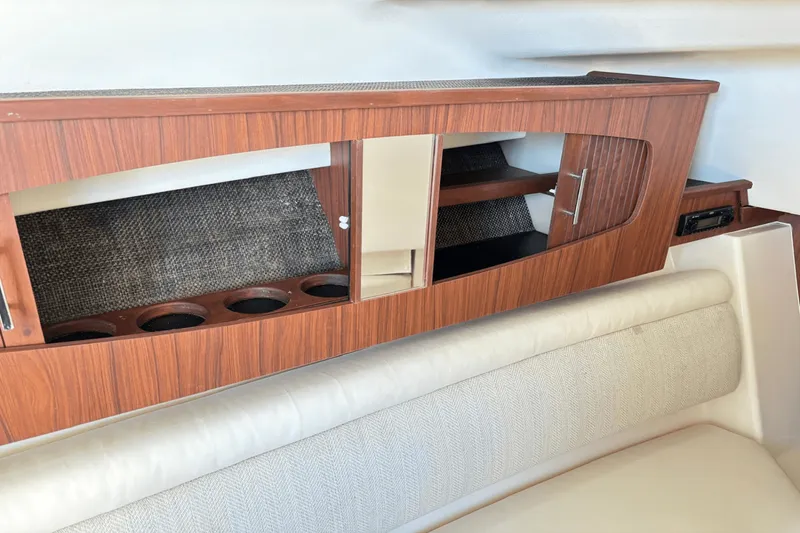 Slide: The Image of Grady-White FREEDOM 375 2020 - 30