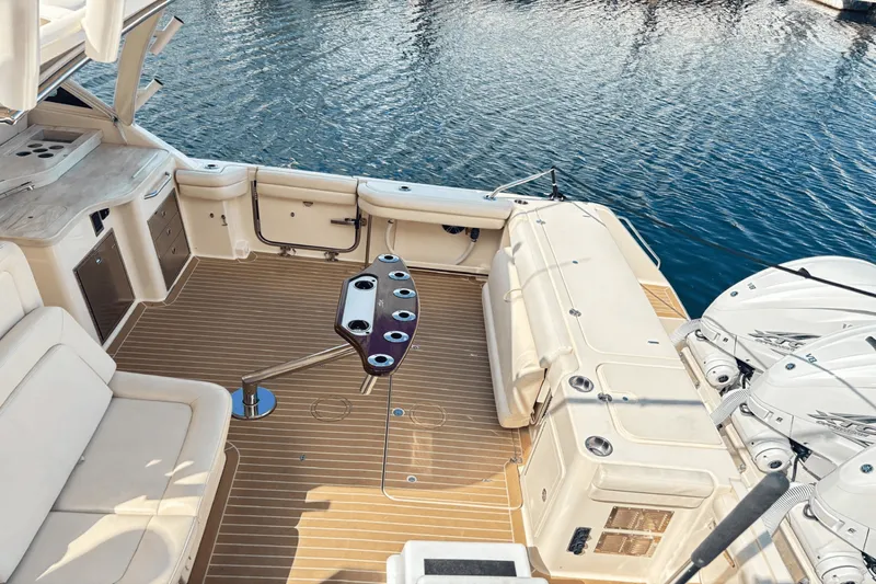 Slide: The Image of Grady-White FREEDOM 375 2020 - 8