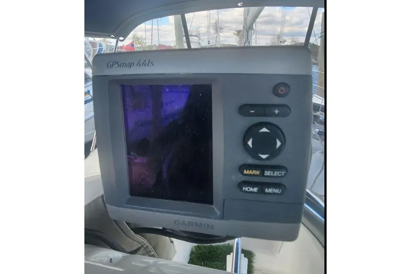 Slide: The Image of Hunter 36 2004 - 17