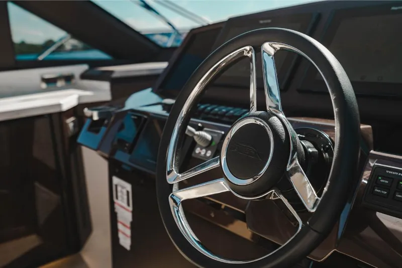 Slide: The Image of Galeon 410 HTC 2023 - 101