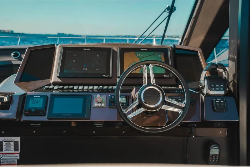 Slide: The Image of Galeon 410 HTC 2023 - 110