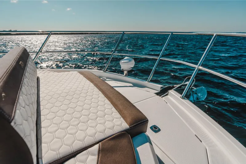 Slide: The Image of Galeon 410 HTC 2023 - 129