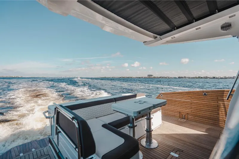 Slide: The Image of Galeon 410 HTC 2023 - 136