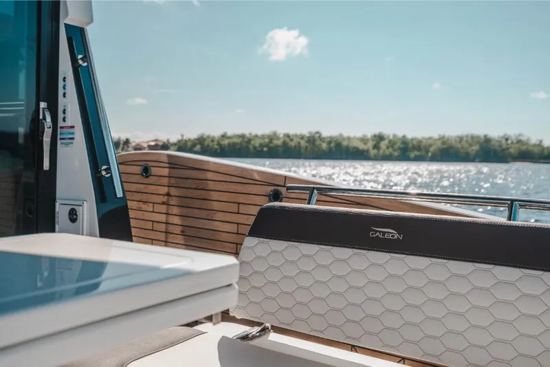 Slide: The Image of Galeon 410 HTC 2023 - 138