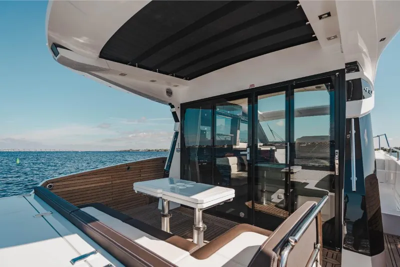 Slide: The Image of Galeon 410 HTC 2023 - 139