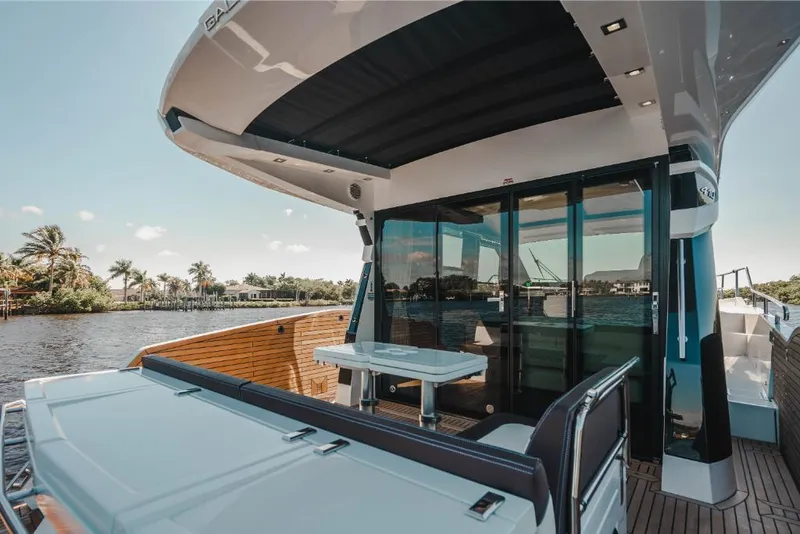 Slide: The Image of Galeon 410 HTC 2023 - 140