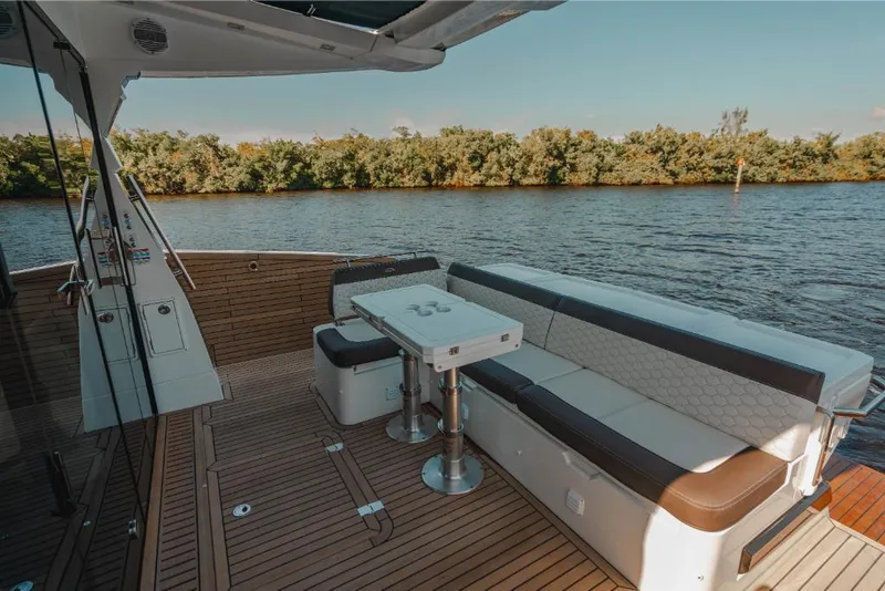 Slide: The Image of Galeon 410 HTC 2023 - 143