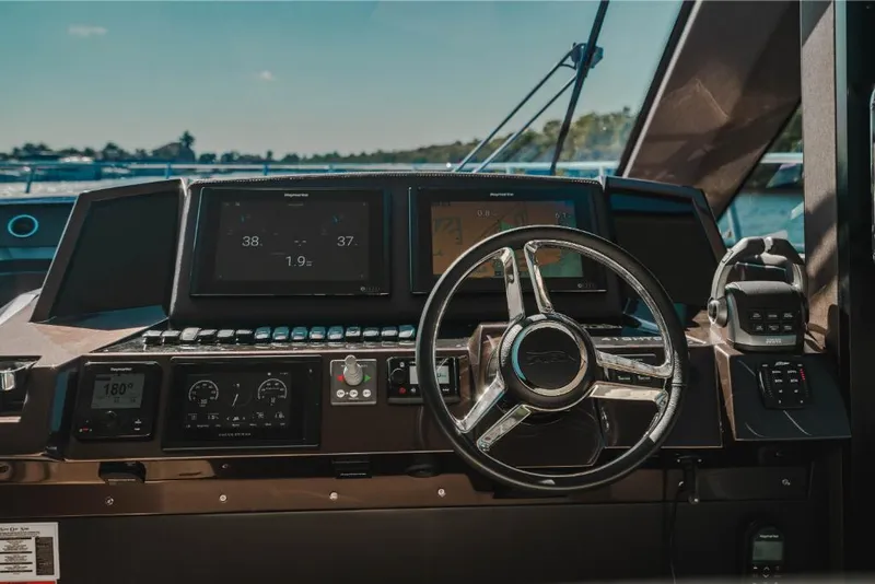 Slide: The Image of Galeon 410 HTC 2023 - 154